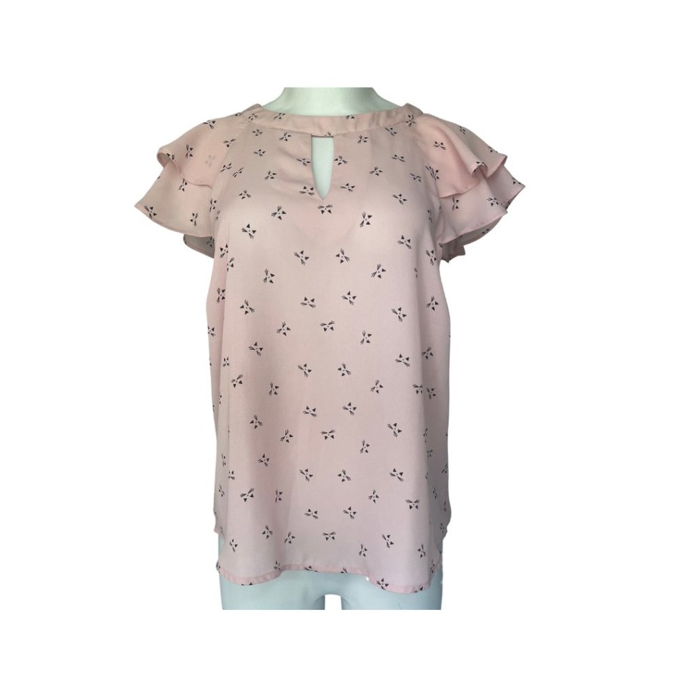 Sweet Rain Size Medium Pink Keyhole Short Sleeve Frill Top